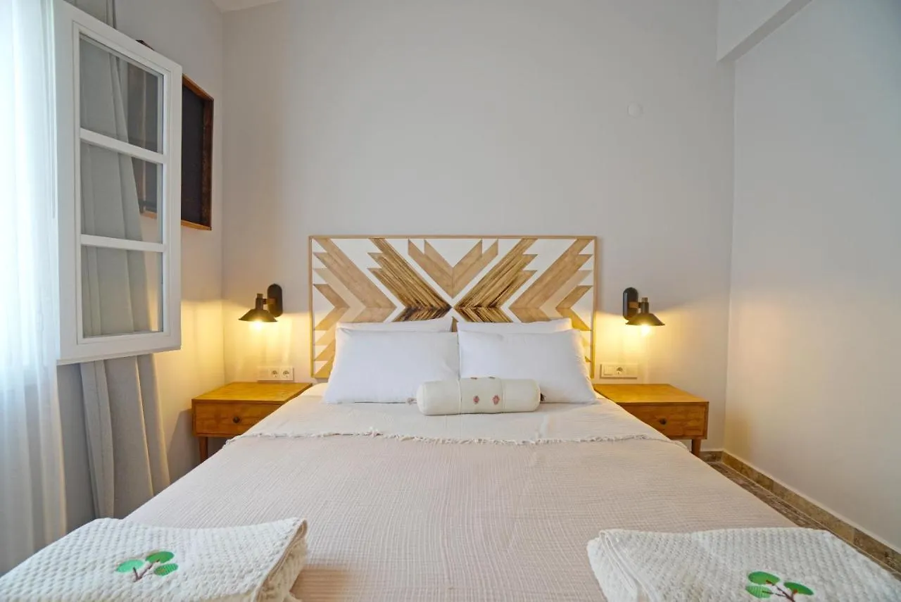 Pom Alacati Boutique Otel Cesme 0*,